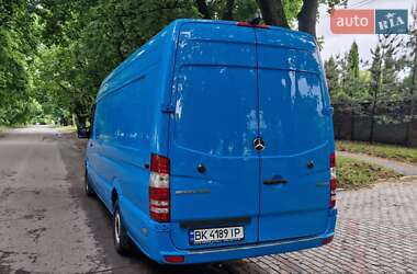 Грузовой фургон Mercedes-Benz Sprinter 2017 в 