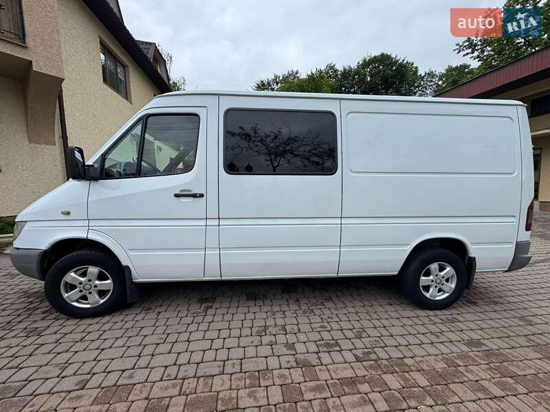 Мікроавтобус Mercedes-Benz Sprinter 2004 в Тячеві