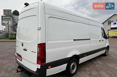 Грузопассажирский фургон Mercedes-Benz Sprinter 2021 в 