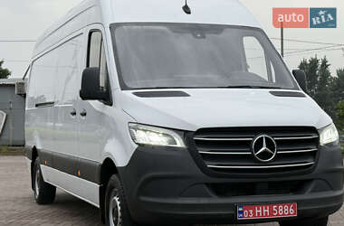 Грузопассажирский фургон Mercedes-Benz Sprinter 2021 в 