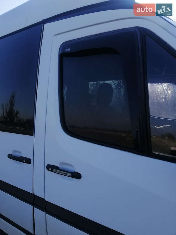 Приміський автобус Mercedes-Benz Sprinter 1999 в Світловодську
