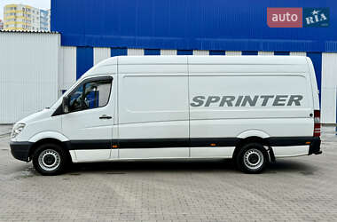 Грузовой фургон Mercedes-Benz Sprinter 2007 в 