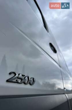 Микроавтобус Mercedes-Benz Sprinter 2013 в 
