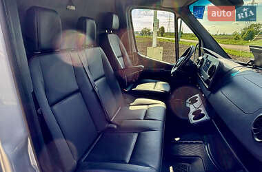Микроавтобус Mercedes-Benz Sprinter 2021 в 