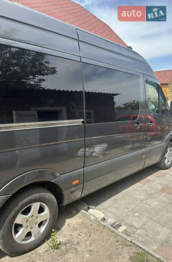 Грузопассажирский фургон Mercedes-Benz Sprinter 2010 в 