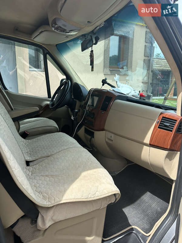 Вантажопасажирський фургон Mercedes-Benz Sprinter 2010 в Харкові