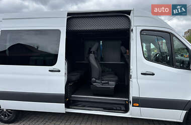 Грузопассажирский фургон Mercedes-Benz Sprinter 2019 в 