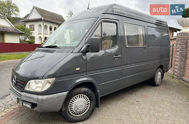 Микроавтобус Mercedes-Benz Sprinter 2004 в Яремче