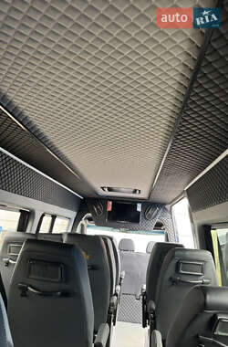 Мікроавтобус Mercedes-Benz Sprinter 2011 в 