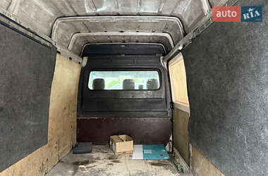 Вантажний фургон Mercedes-Benz Sprinter 2004 в 