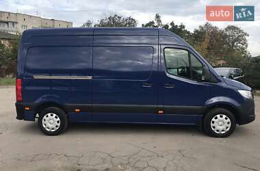 Грузовой фургон Mercedes-Benz Sprinter 2018 в 