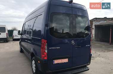 Грузовой фургон Mercedes-Benz Sprinter 2018 в 