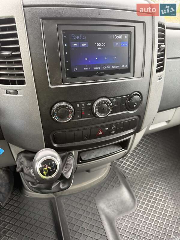 Грузовой фургон Mercedes-Benz Sprinter 2016 в Стрые