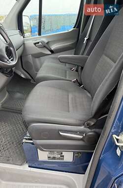 Грузовой фургон Mercedes-Benz Sprinter 2016 в 