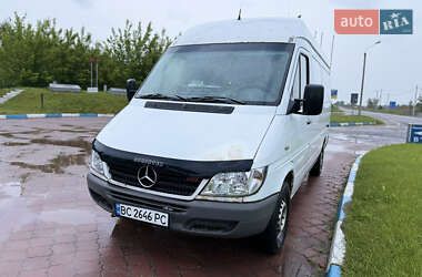 Вантажний фургон Mercedes-Benz Sprinter 2004 в Львові