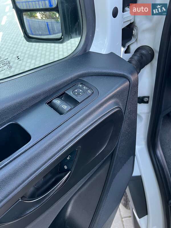 Вантажопасажирський фургон Mercedes-Benz Sprinter 2019 в Тернополі