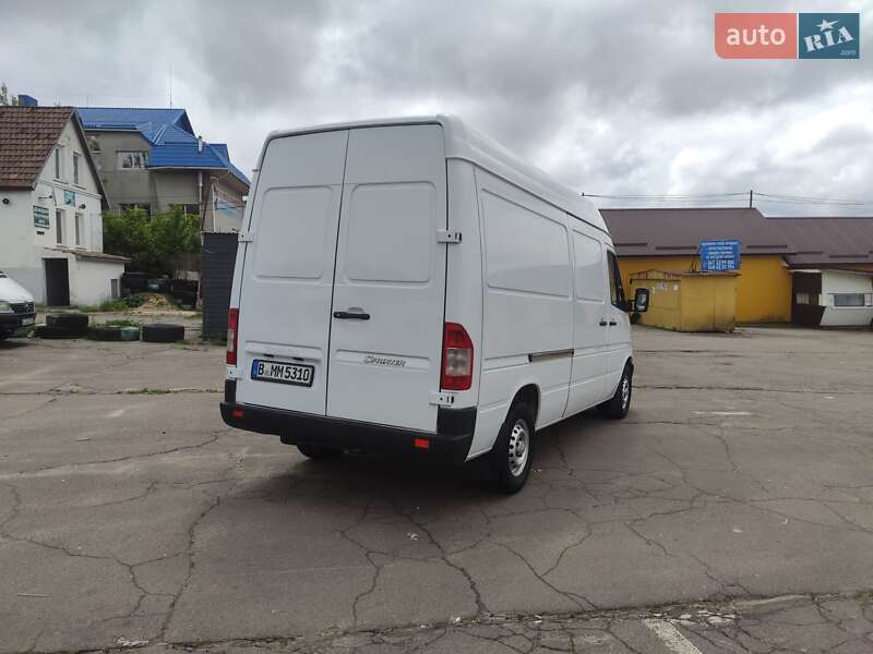 Грузовой фургон Mercedes-Benz Sprinter 2005 в Ровно