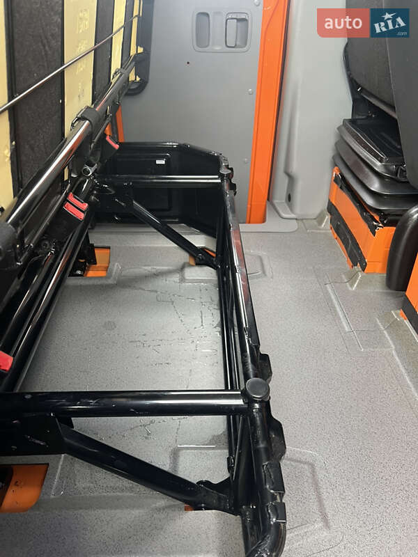 Борт Mercedes-Benz Sprinter 2015 в Вінниці