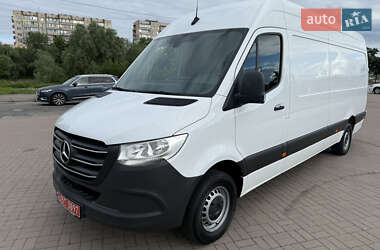 Вантажний фургон Mercedes-Benz Sprinter 2021 в 