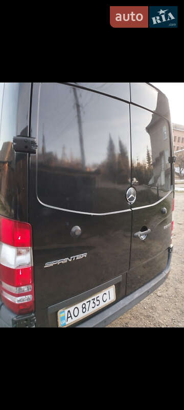 Вантажний фургон Mercedes-Benz Sprinter 2015 в Сваляві