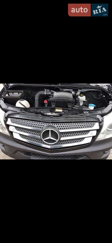 Вантажний фургон Mercedes-Benz Sprinter 2015 в Сваляві