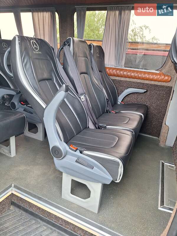 Мікроавтобус Mercedes-Benz Sprinter 2009 в Іршаві