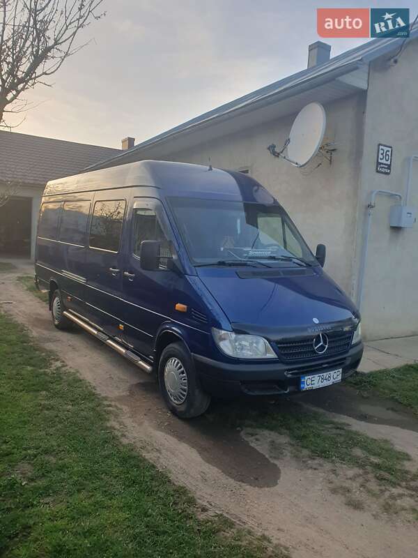Mercedes-Benz Sprinter 2004
