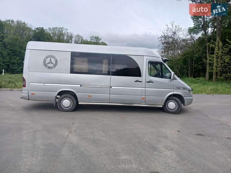 Микроавтобус Mercedes-Benz Sprinter 2004 в Дунаевцах