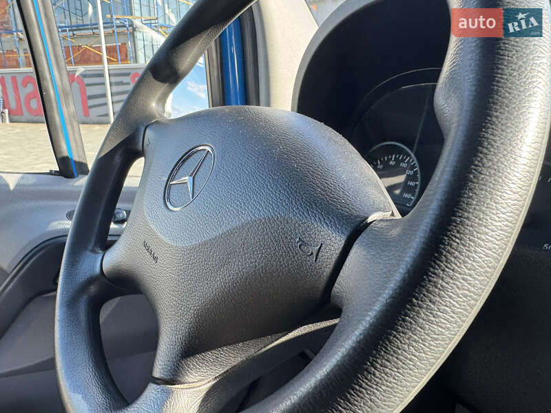 Грузовой фургон Mercedes-Benz Sprinter 2017 в Хусте