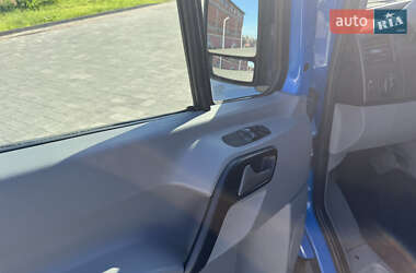 Грузовой фургон Mercedes-Benz Sprinter 2017 в 