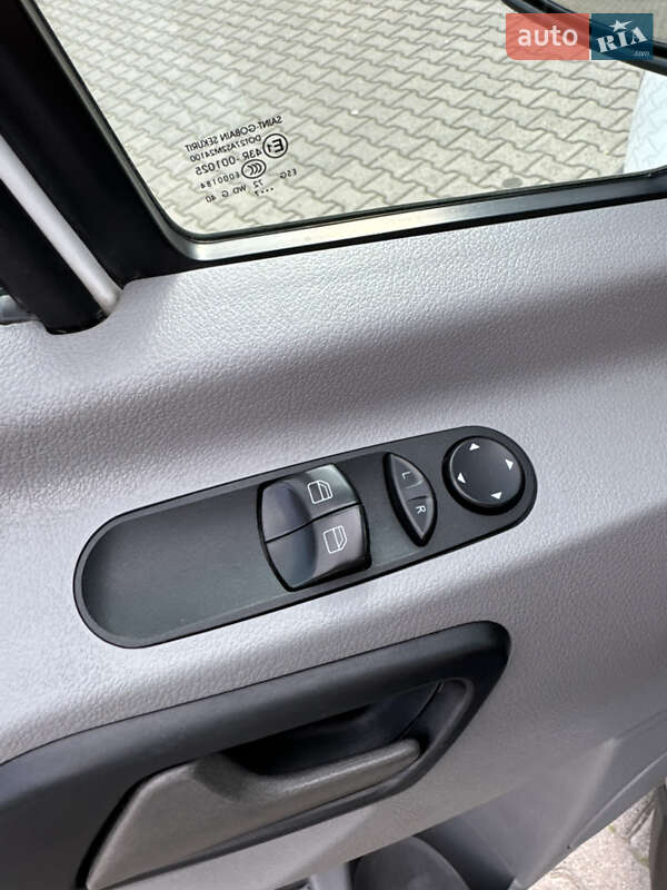 Микроавтобус Mercedes-Benz Sprinter 2017 в Черновцах фото 12 Микроавтобус Mercedes-Benz Sprinter 2017 в Черновцах