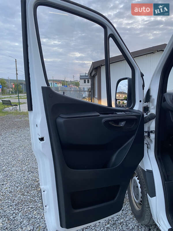 Грузовой фургон Mercedes-Benz Sprinter 2020 в Бережанах