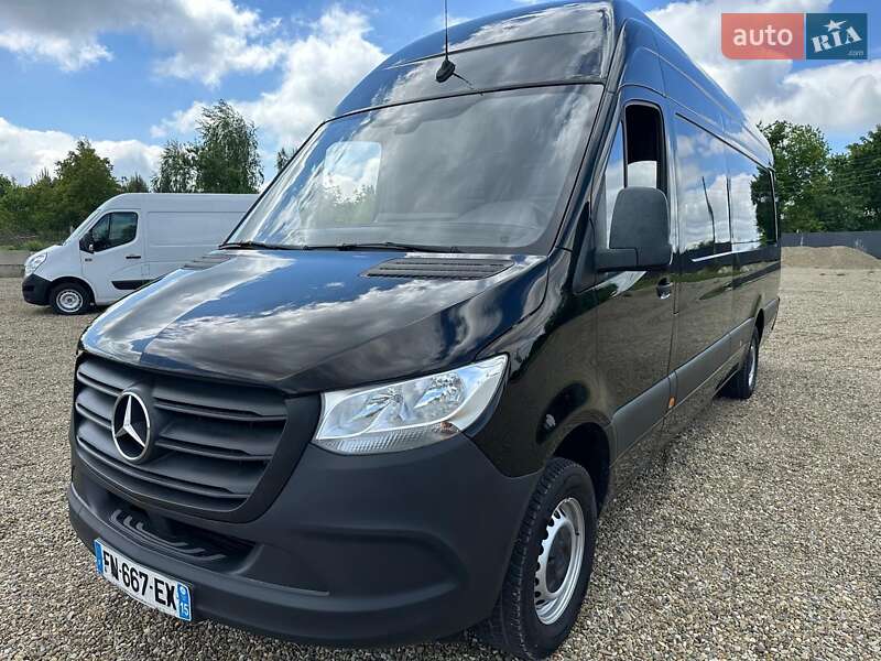 Грузовой фургон Mercedes-Benz Sprinter 2019 в 