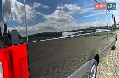 Грузовой фургон Mercedes-Benz Sprinter 2019 в 
