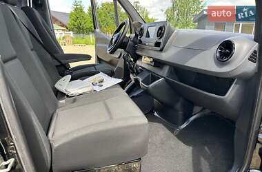 Грузовой фургон Mercedes-Benz Sprinter 2019 в 