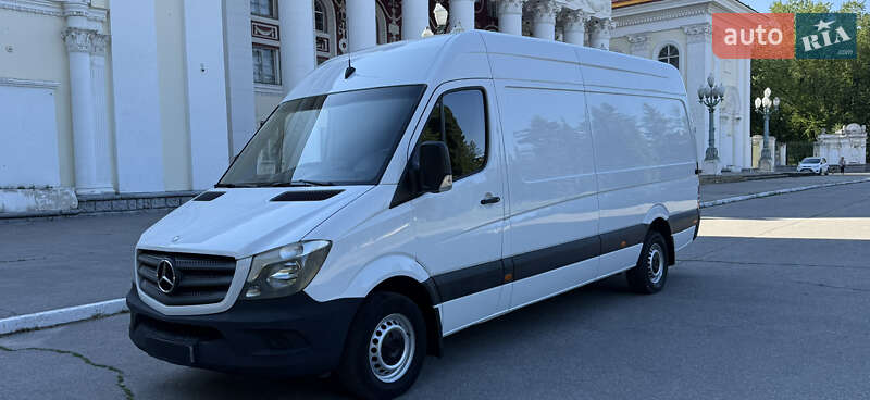 Вантажний фургон Mercedes-Benz Sprinter 2015 в Жовтих Водах