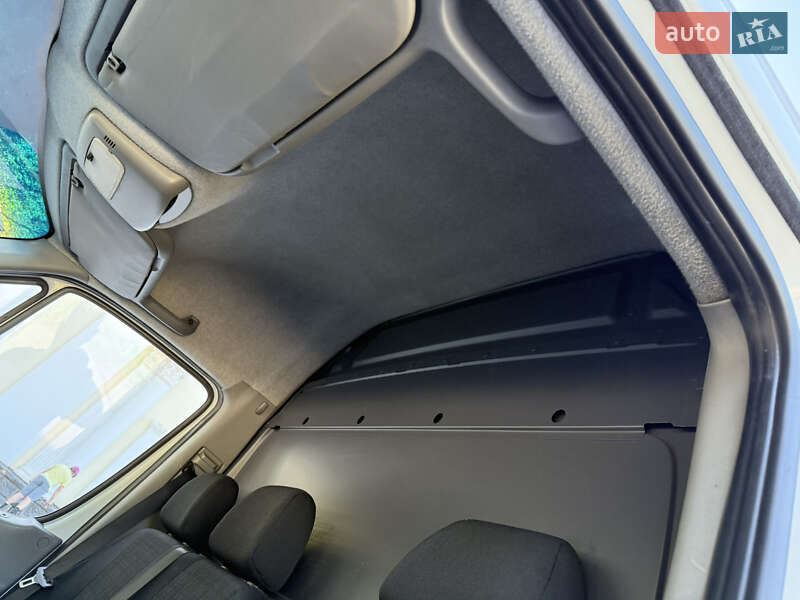 Вантажний фургон Mercedes-Benz Sprinter 2015 в Жовтих Водах