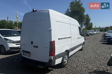 Грузовой фургон Mercedes-Benz Sprinter 2018 в 