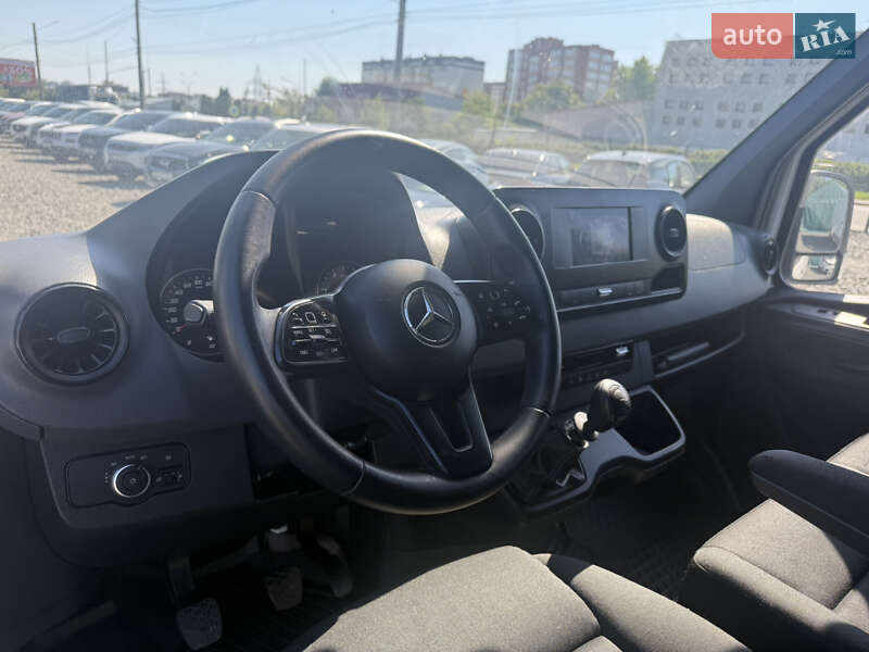 Грузовой фургон Mercedes-Benz Sprinter 2018 в Хмельницком