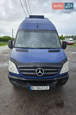 Для перевезення тварин Mercedes-Benz Sprinter 2010 в Полтаві