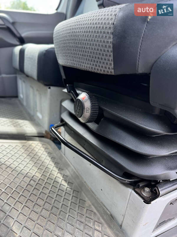 Грузовой фургон Mercedes-Benz Sprinter 2007 в Черновцах