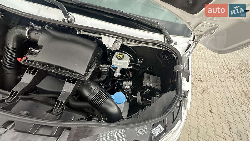 Вантажний фургон Mercedes-Benz Sprinter 2020 в Чернівцях