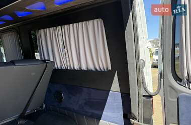 Микроавтобус Mercedes-Benz Sprinter 2007 в 