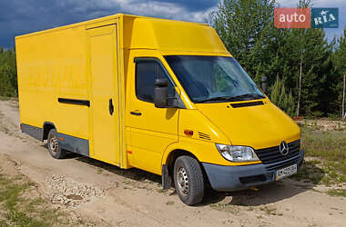 Грузовой фургон Mercedes-Benz Sprinter 2001 в 
