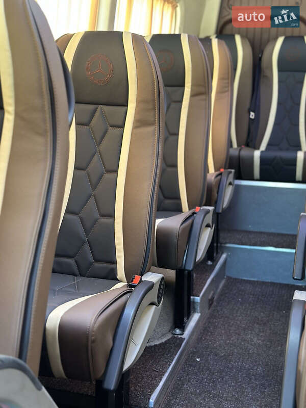 Туристический / Междугородний автобус Mercedes-Benz Sprinter 2014 в Киеве