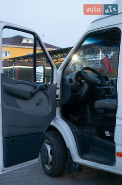 Вантажний фургон Mercedes-Benz Sprinter 2005 в 
