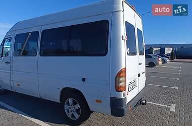 Микроавтобус Mercedes-Benz Sprinter 2005 в 