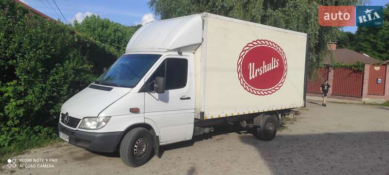 Грузовой фургон Mercedes-Benz Sprinter 2004 в 