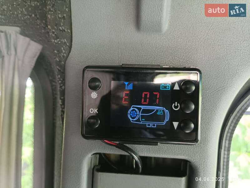 Мікроавтобус Mercedes-Benz Sprinter 2000 в Києві