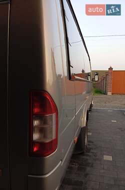 Туристический / Междугородний автобус Mercedes-Benz Sprinter 2001 в 